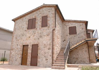 Appartamento indipendente in casa in pietra