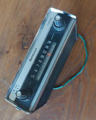 Autoradio d'epoca Hitachi Belmont anni 60 