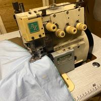 Macchina da cucire taglia cuce