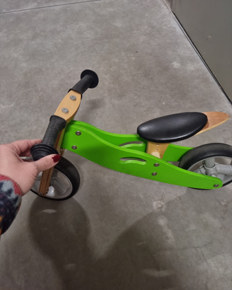 Bici in legno