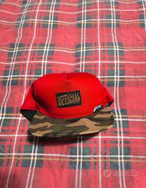 cappello con Visiera Official colore rosso 