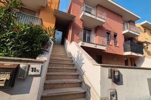 MONFALCONE Bicamere biservizi con ampio garage