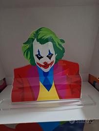 marco lodola, statuetta in plexiglass joker