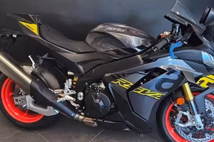 Aprilia - RSV4 1100 -