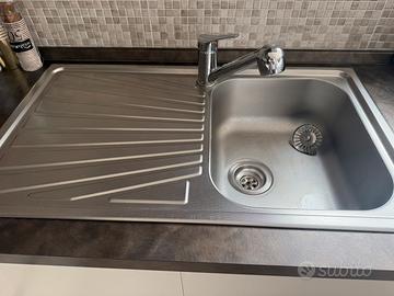 ULTIMI GIORNI-lavandino cucina  doccino estraibile