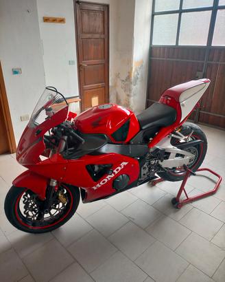 CBR 954 Pista