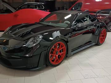 Porsche 992 GT3 RS Weissach Pack e Carboceramici