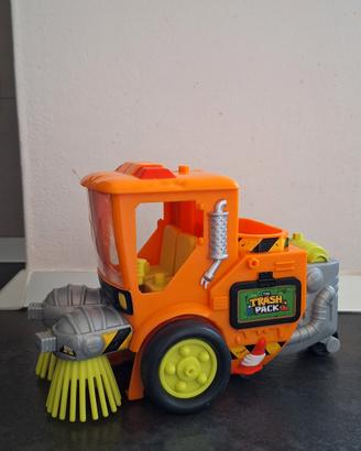 Giocattolo Pulisci Strade. Street Sweeper. The Tra