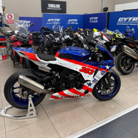Yamaha R1 2021