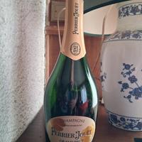 bottiglia vuota champagne perrier jouet