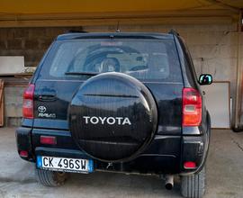 TOYOTA RAV4 5p 2.0d 116cv 85kw - 2003