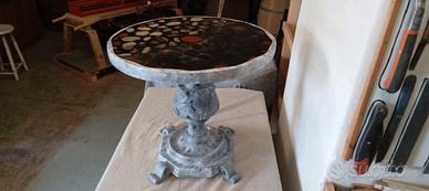 TAVOLINO tondo con pietre di fiume e RESINA EPOXY