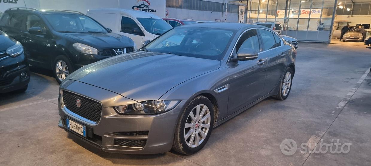 JAGUAR XE (X760)