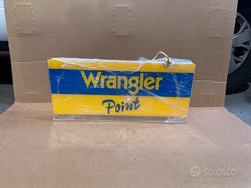 INSEGNA WRANGLER JEANS