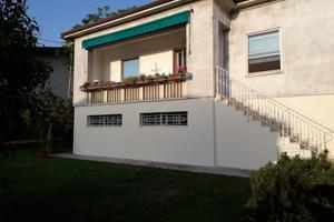 Villetta singola con giardino, posizione centrale