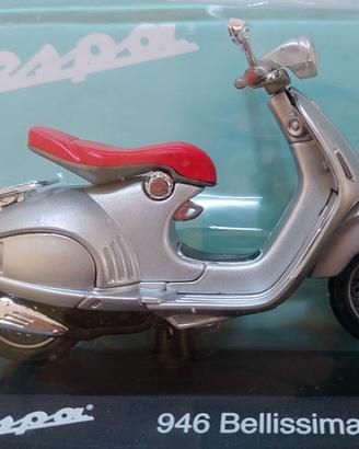 Modellino Vespa 946