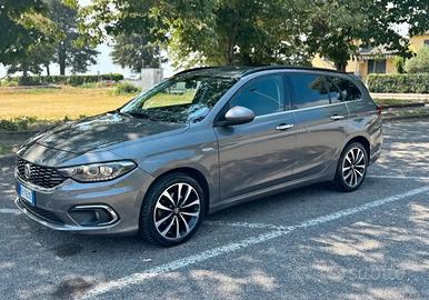 FIAT Tipo 1.6 Mjt S&S SW Lounge