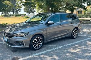 FIAT Tipo 1.6 Mjt S&S SW Lounge