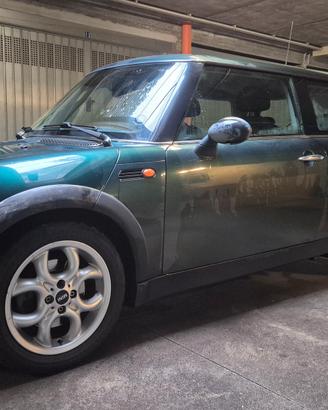 195/55 R16. 4 cerchi in lega originali Mini.