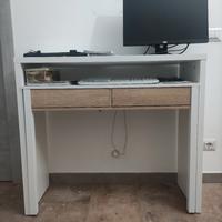 Scrivania salvaspazio richiudibile porta pc  worki