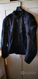 Giacche pantaloni guanti moto praticamente nuovi