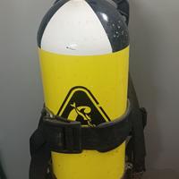 Bombola Cressi Sub 10 litri con imbragatura