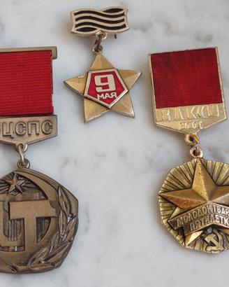 Lotto 3 Spille Distintivi Militaria URSS
