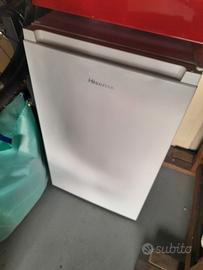 congelatore verticale HIsense