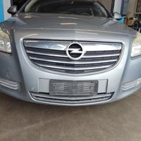 Paraurti anteriore OPEL INSIGNIA del 2011