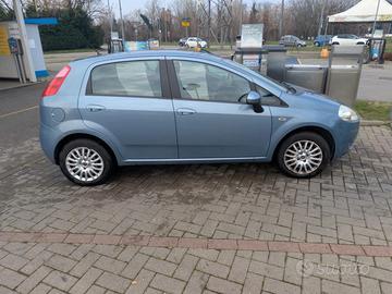 Fiat Grande Punto 5P Benzina OK NEOPATENTATI