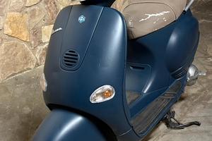 Vespa et150