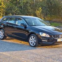 Volvo V60 D4 Geartronic R-design 2012-E5B Automati