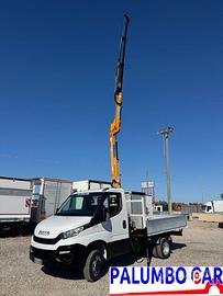 Iveco Daily 35c11 con gru EFFER e cassone fisso