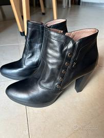 Stivaletto da donna Nero Giardini