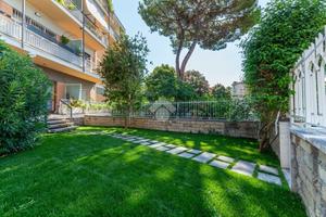 3 LOCALI A ROMA
