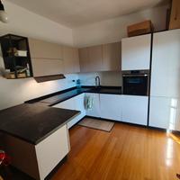 Cucina angolare Lube completa di elettrodomestici