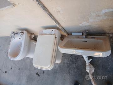 Set sanitari bagno completo: lavandino,  bidet, wc
