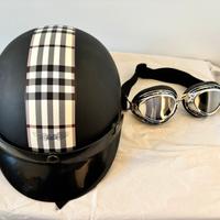 Casco vintage open face con occhiali