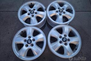 Cerchi In Lega Da 16" Per Hyundai Santa FÃ? 2004