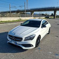 Mercedes-Benz CLA 220d Premium