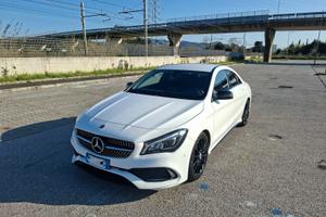 Mercedes-Benz CLA 220d Premium