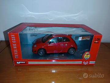 Fiat 500 Abarth 695 Tributo Ferrari 1:24 Mondo Mot