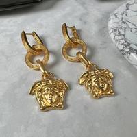 orecchini Versace