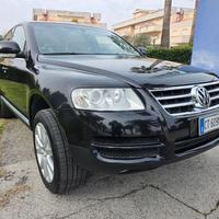 VOLKSWAGEN Touareg 2.5 R5 TDI