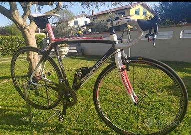 Bici da corsa in carbonio Maestro perfetta