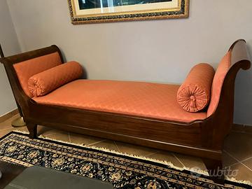Divanetto d’epoca ritiro a domicilio
