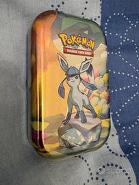 Pokemon Evoluzioni Prismatiche Mini Tin Sigillata