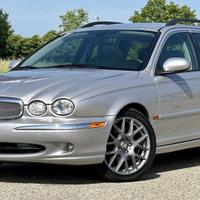 Jaguar X-Type ricambi