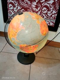 mappamondo illuminato da tavolo anni 80  90
