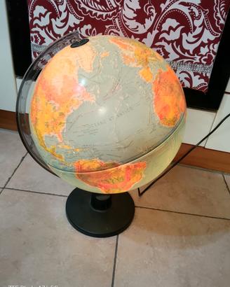 mappamondo illuminato da tavolo anni 80  90